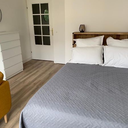 Beautiful Studio Located South Of Paris Bourg-la-Reine Exteriör bild