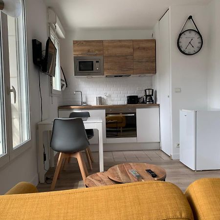 Beautiful Studio Located South Of Paris Bourg-la-Reine Exteriör bild